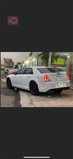 كرايسلر 300
